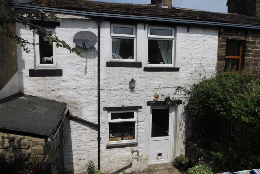 Images for Oakworth, Keighley, West Yorkshire EAID:3030449609 BID:4216801