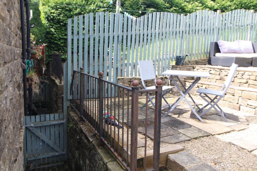 Images for Bogthorn, Oakworth, Keighley EAID:3030449609 BID:4216801