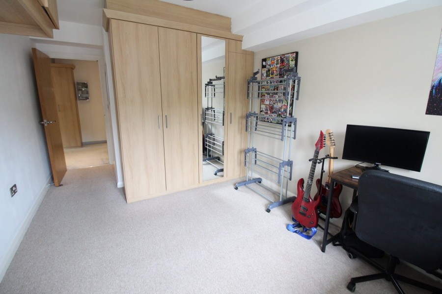 Images for Riddlesden, Keighley, West Yorkshire EAID:3030449609 BID:4216801