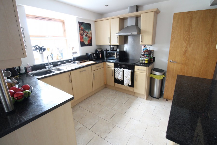 Images for Riddlesden, Keighley, West Yorkshire EAID:3030449609 BID:4216801
