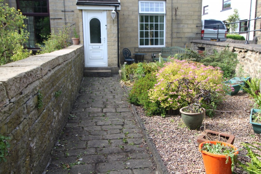 Images for Oakworth, Keighley, West Yorkshire EAID:3030449609 BID:4216801