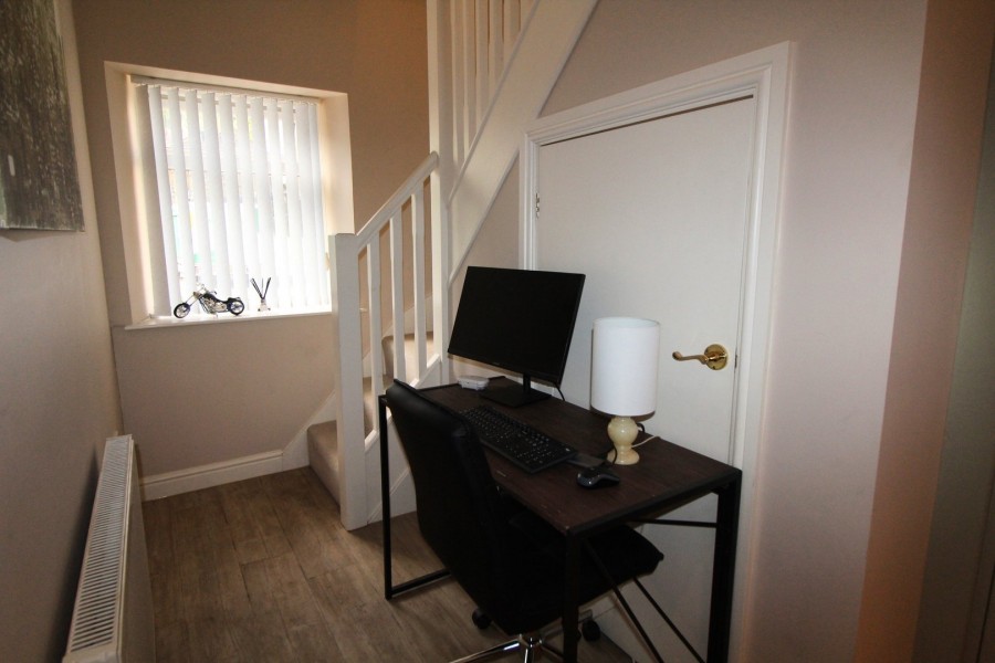 Images for Oakworth, Keighley, West Yorkshire EAID:3030449609 BID:4216801