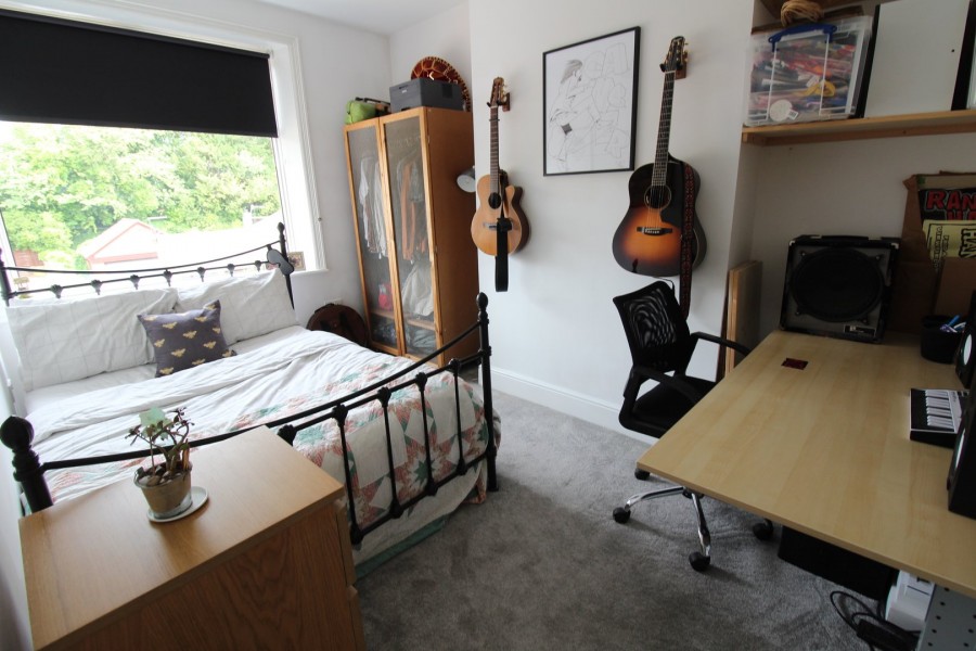 Images for Oakworth, Keighley, West Yorkshire EAID:3030449609 BID:4216801