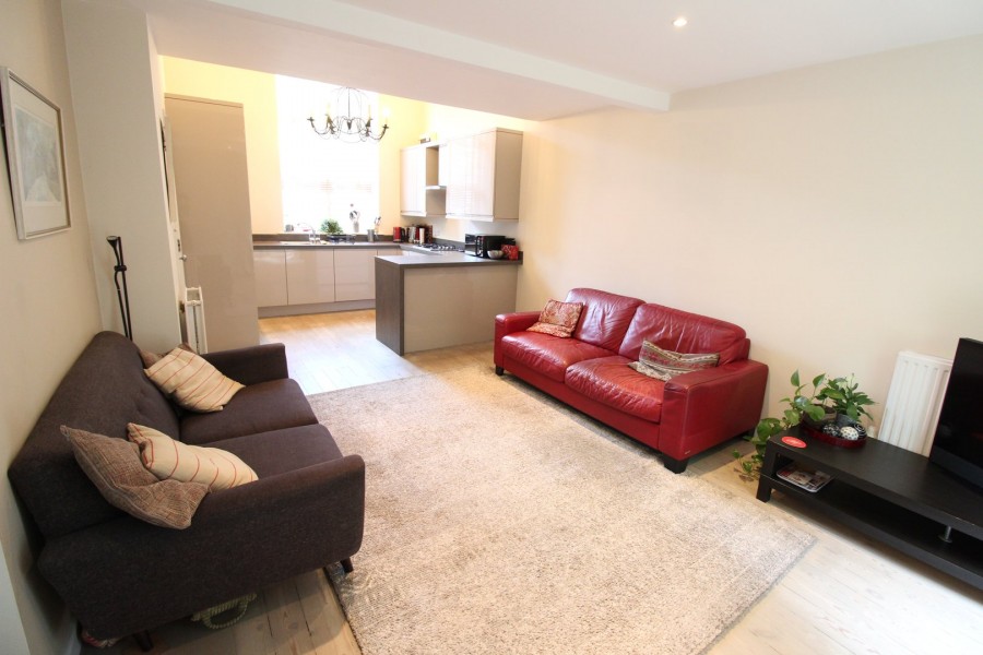 Images for Oakworth, Keighley, West Yorkshire EAID:3030449609 BID:4216801