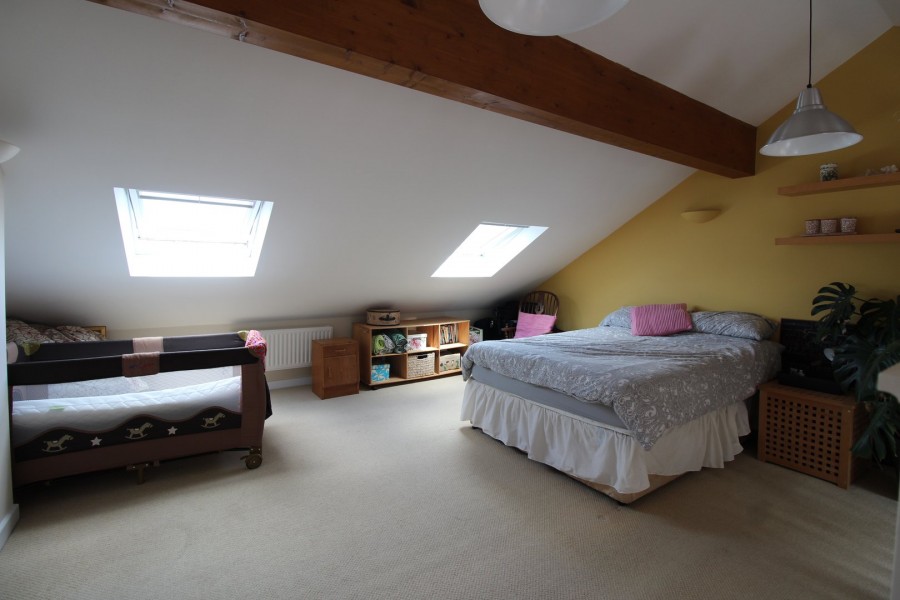 Images for Oakworth, Keighley, West Yorkshire EAID:3030449609 BID:4216801