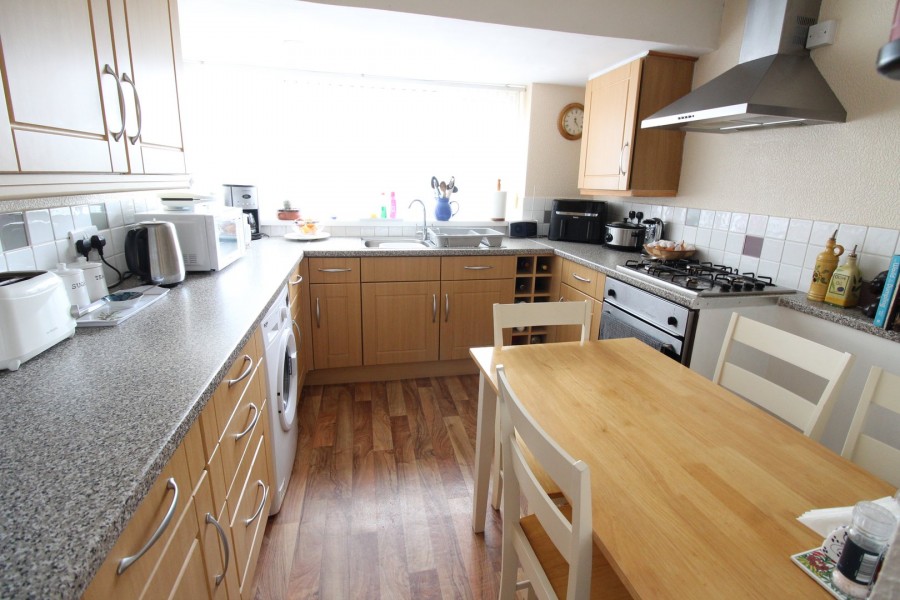 Images for Thwaites Brow Road, Keighley, West Yorkshire EAID:3030449609 BID:4216801