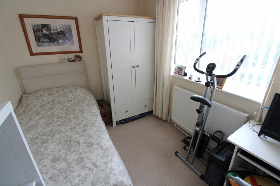 Images for Thwaites Brow Road, Keighley, West Yorkshire EAID:3030449609 BID:4216801