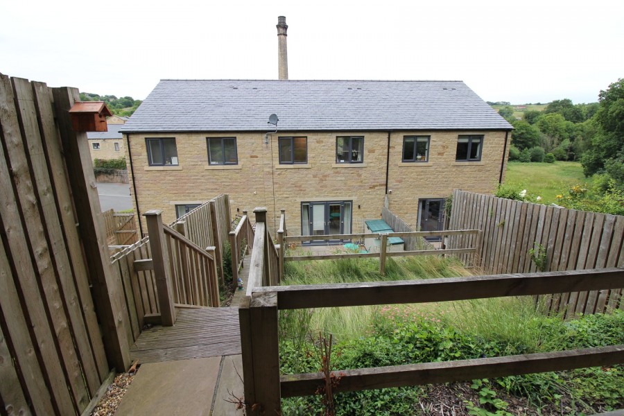 Images for Haworth, Keighley EAID:3030449609 BID:4216801