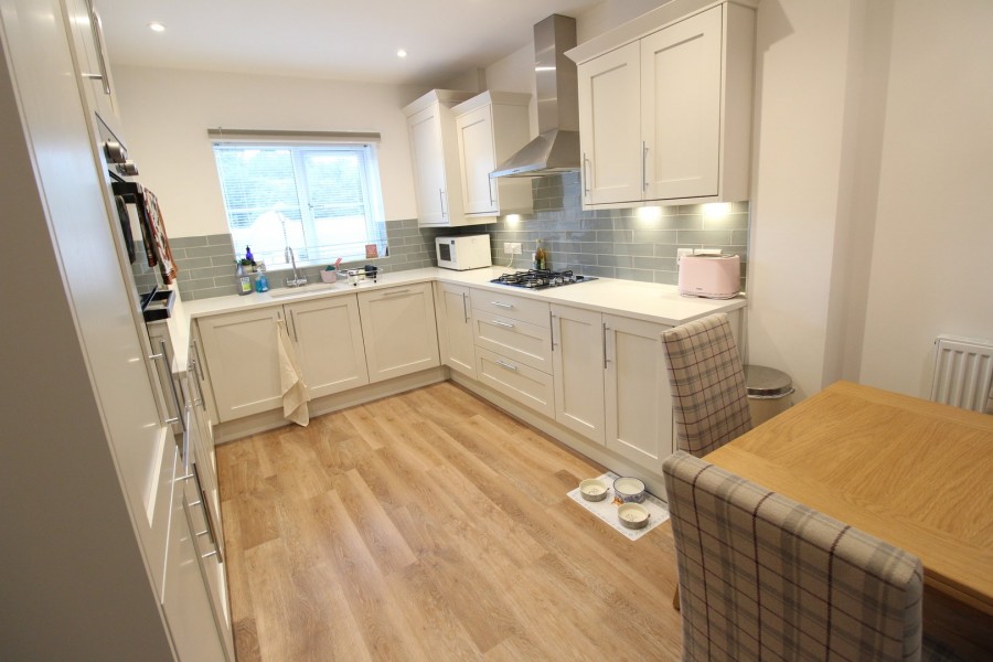 Images for Haworth, Keighley EAID:3030449609 BID:4216801