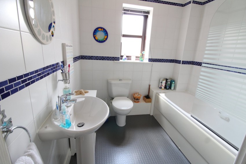 Images for High Pastures, Keighley, West Yorkshire EAID:3030449609 BID:4216801