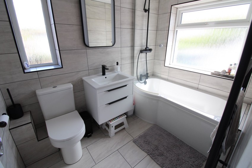 Images for Wilsden, Bradford, West Yorkshire EAID:3030449609 BID:4216801