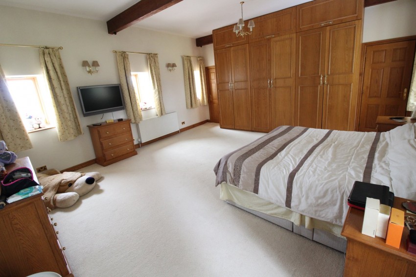Images for Lees Moor, Keighley, West Yorkshire EAID:3030449609 BID:4216801