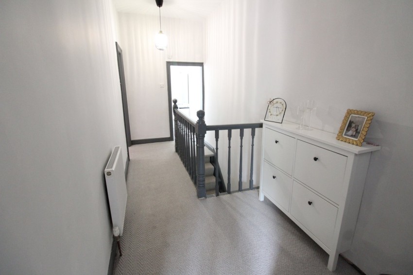 Images for Oakworth, Keighley, West Yorkshire EAID:3030449609 BID:4216801