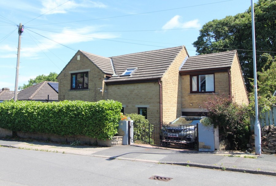 Images for Thwaites Brow, Keighley, West Yorkshire EAID:3030449609 BID:4216801