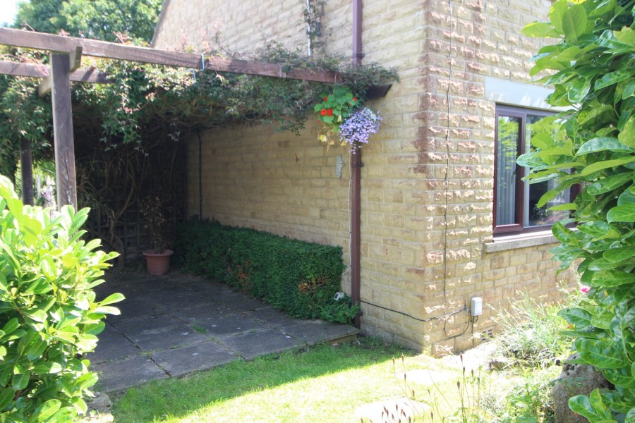 Images for Thwaites Brow, Keighley, West Yorkshire EAID:3030449609 BID:4216801