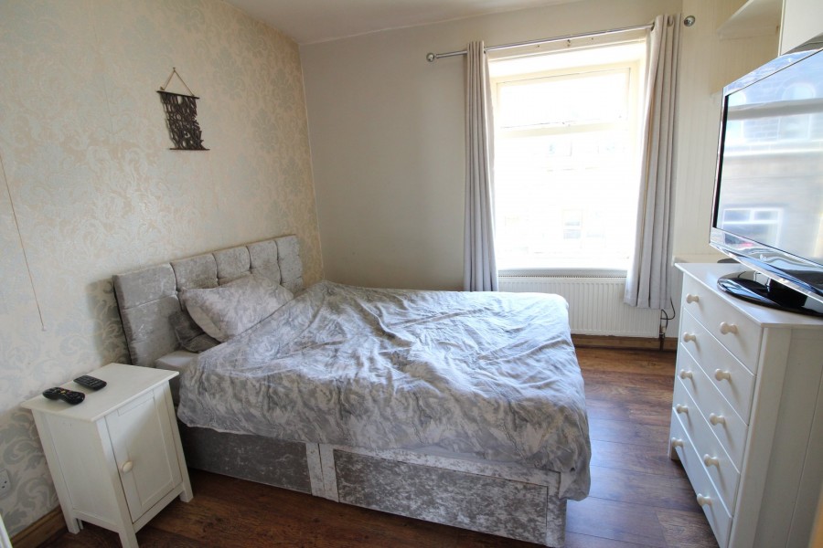 Images for Oakworth, Keighley, West Yorkshire EAID:3030449609 BID:4216801