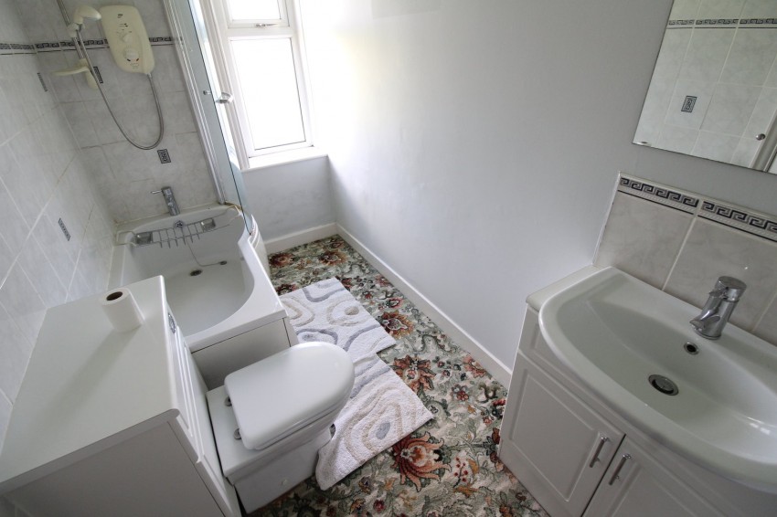 Images for Cowling, Keighley, North Yorkshire EAID:3030449609 BID:4216801