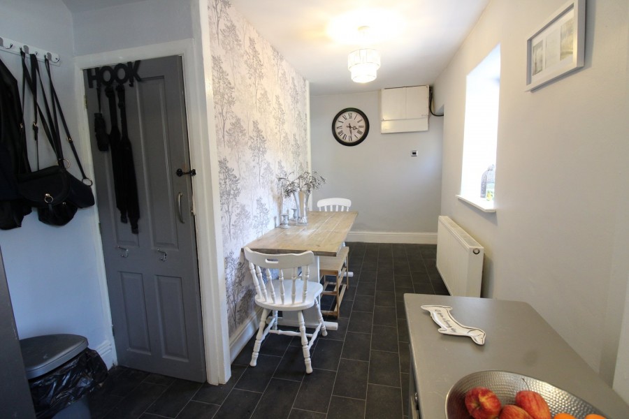 Images for Oakworth, Keighley, West Yorkshire EAID:3030449609 BID:4216801