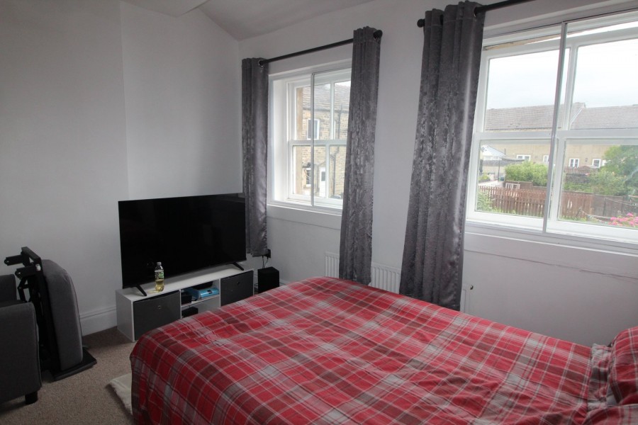 Images for Silsden, Keighley, West Yorkshire EAID:3030449609 BID:4216801