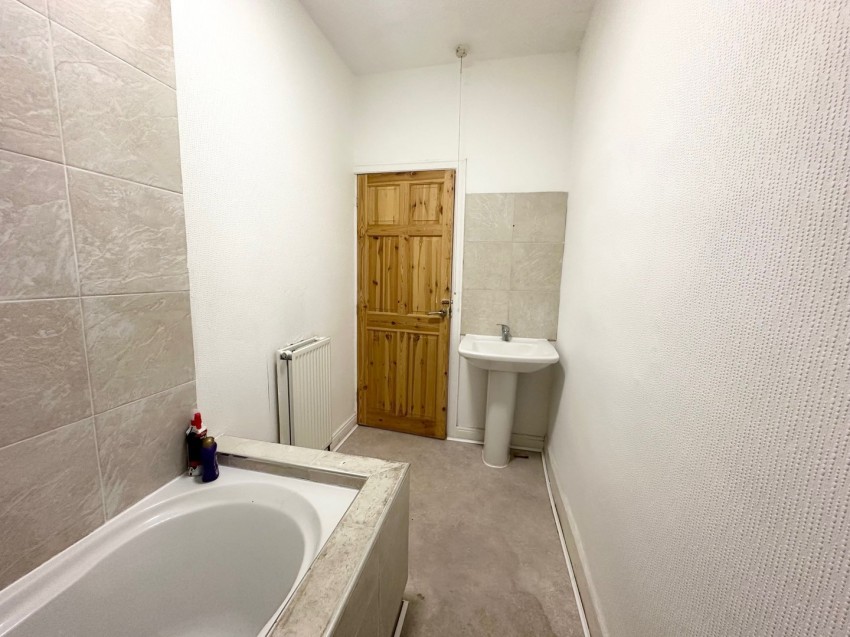 Images for Utley, Keighley, West Yorkshire EAID:3030449609 BID:4216801