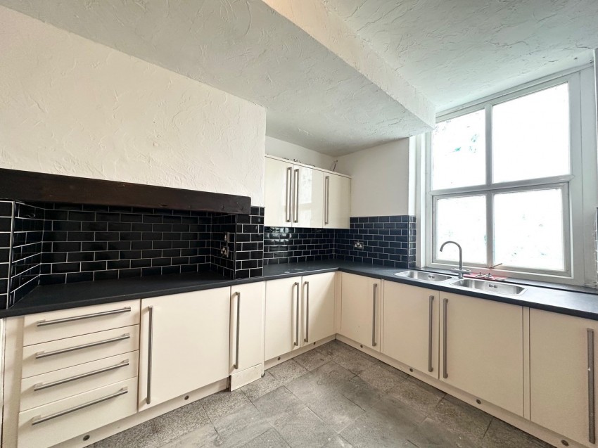 Images for Utley, Keighley, West Yorkshire EAID:3030449609 BID:4216801