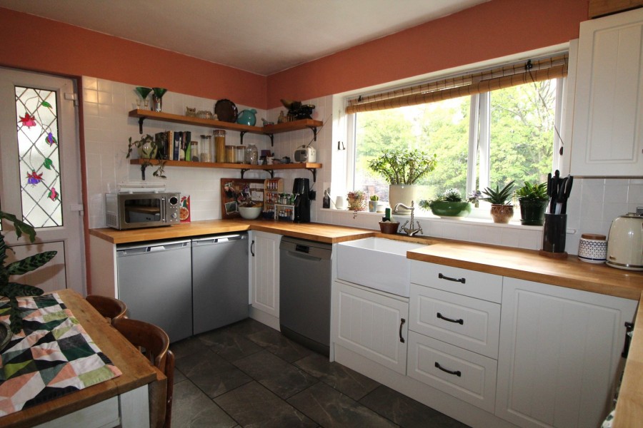 Images for Riddlesden, Keighley, West Yorkshire EAID:3030449609 BID:4216801