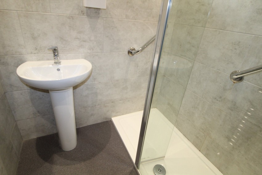 Images for Denholme, Bradford, West Yorkshire EAID:3030449609 BID:4216801