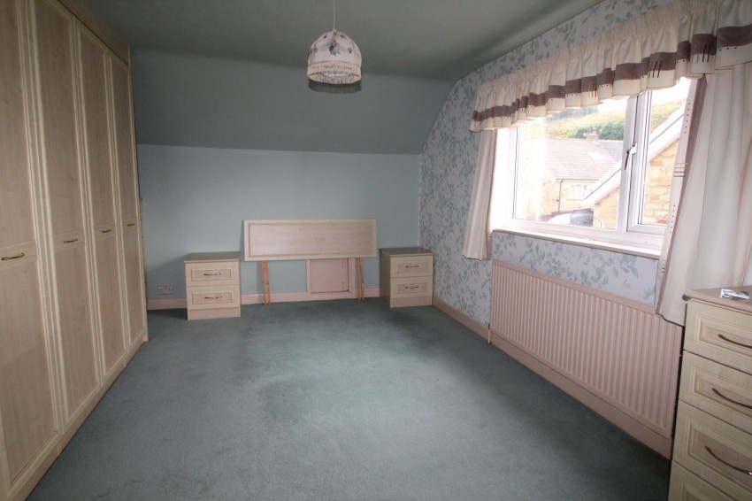 Images for Denholme, Bradford, West Yorkshire EAID:3030449609 BID:4216801
