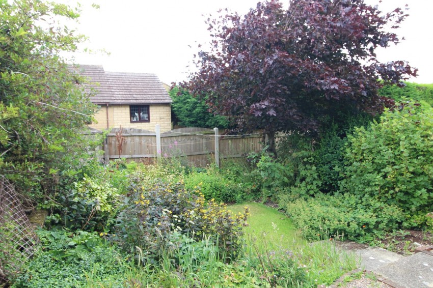 Images for Denholme, Bradford, West Yorkshire EAID:3030449609 BID:4216801