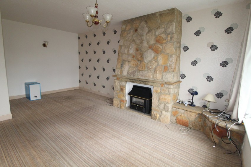 Images for Denholme, Bradford, West Yorkshire EAID:3030449609 BID:4216801