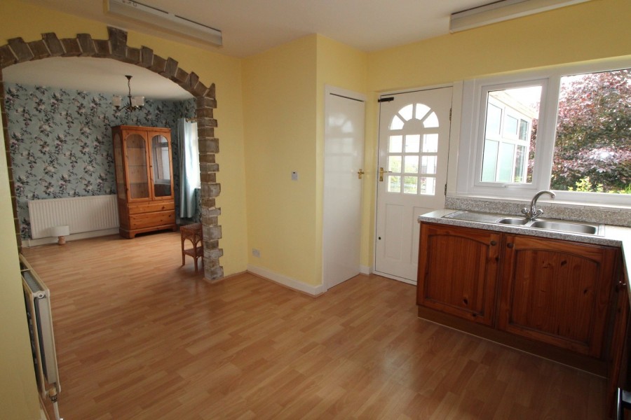 Images for Denholme, Bradford, West Yorkshire EAID:3030449609 BID:4216801