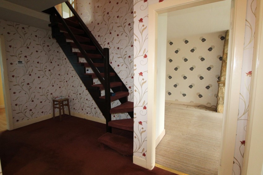 Images for Denholme, Bradford, West Yorkshire EAID:3030449609 BID:4216801