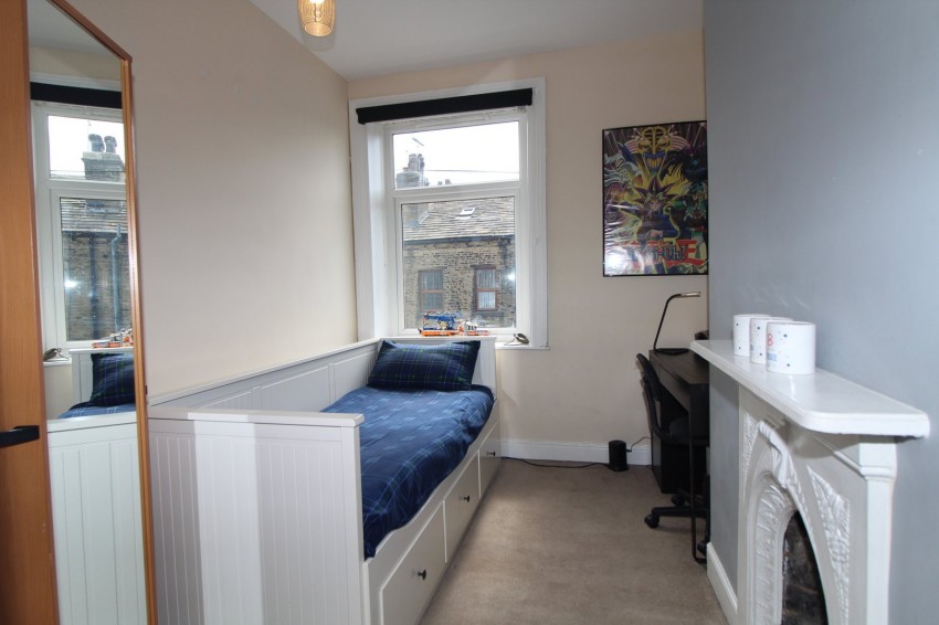 Images for Denholme, Bradford, West Yorkshire EAID:3030449609 BID:4216801