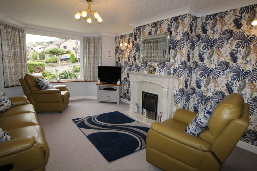 Images for Oakworth, Keighley, West Yorkshire EAID:3030449609 BID:4216801
