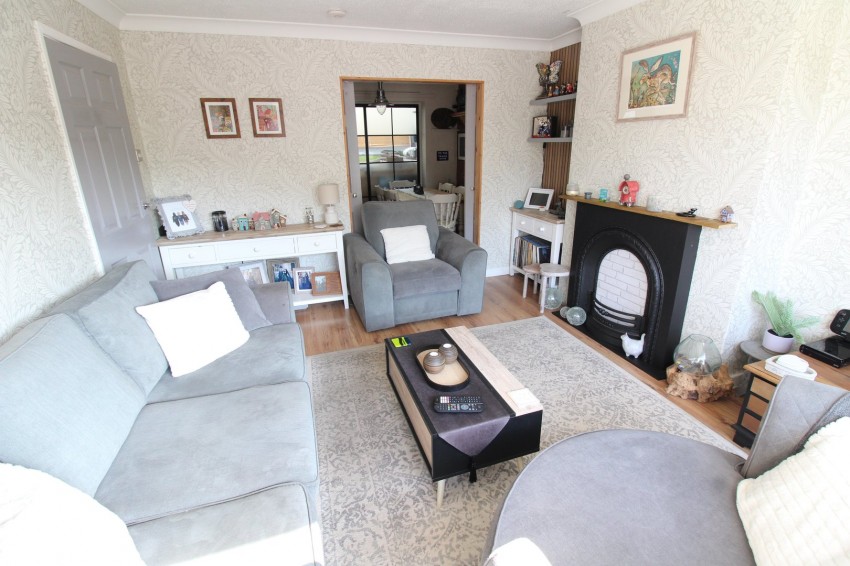 Images for Woodworth Grove, Keighley, West Yorkshire EAID:3030449609 BID:4216801