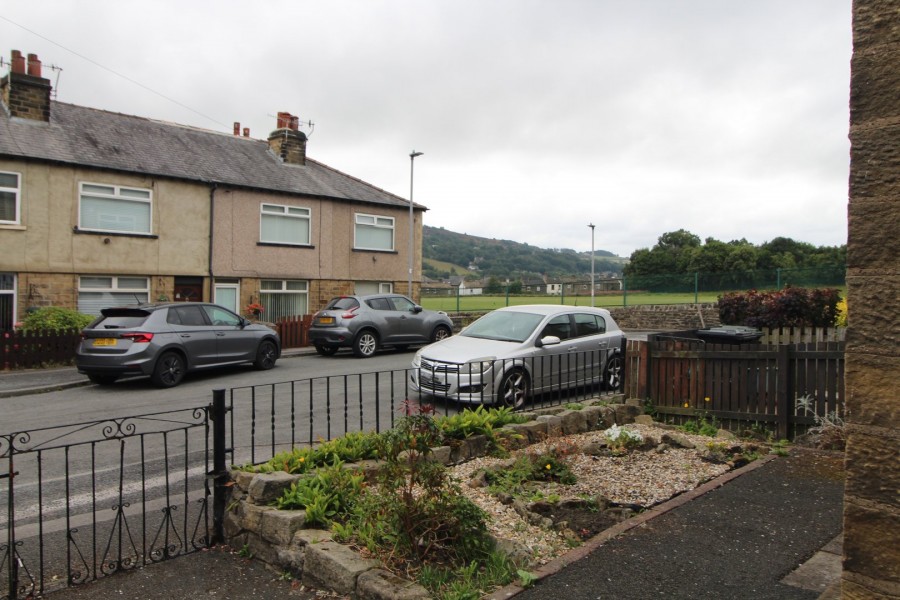 Images for Exley Grove, Keighley, West Yorkshire EAID:3030449609 BID:4216801