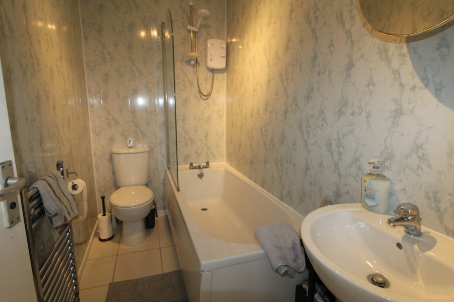 Images for Long Lee, Keighley, West Yorkshire EAID:3030449609 BID:4216801