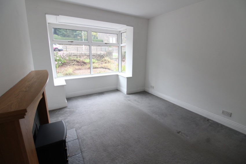 Images for Oakworth, Keighley, West Yorkshire EAID:3030449609 BID:4216801