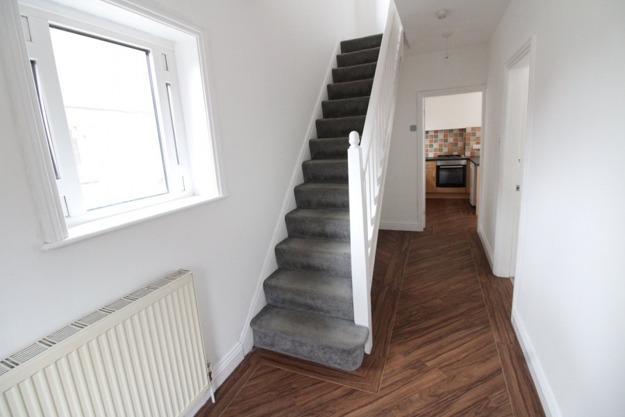 Images for Oakworth, Keighley, West Yorkshire EAID:3030449609 BID:4216801