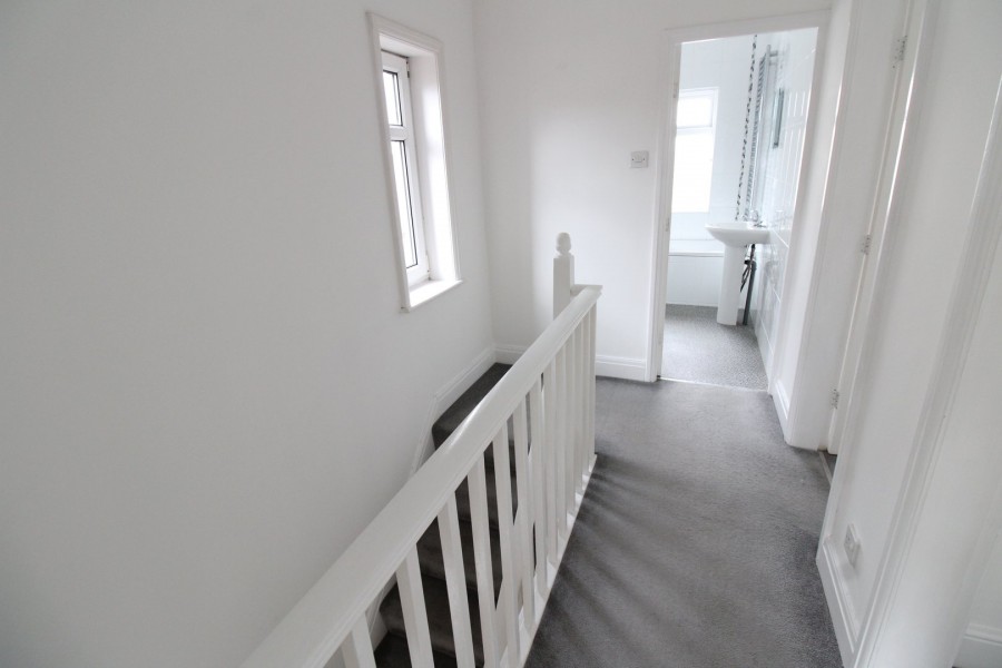 Images for Oakworth, Keighley, West Yorkshire EAID:3030449609 BID:4216801