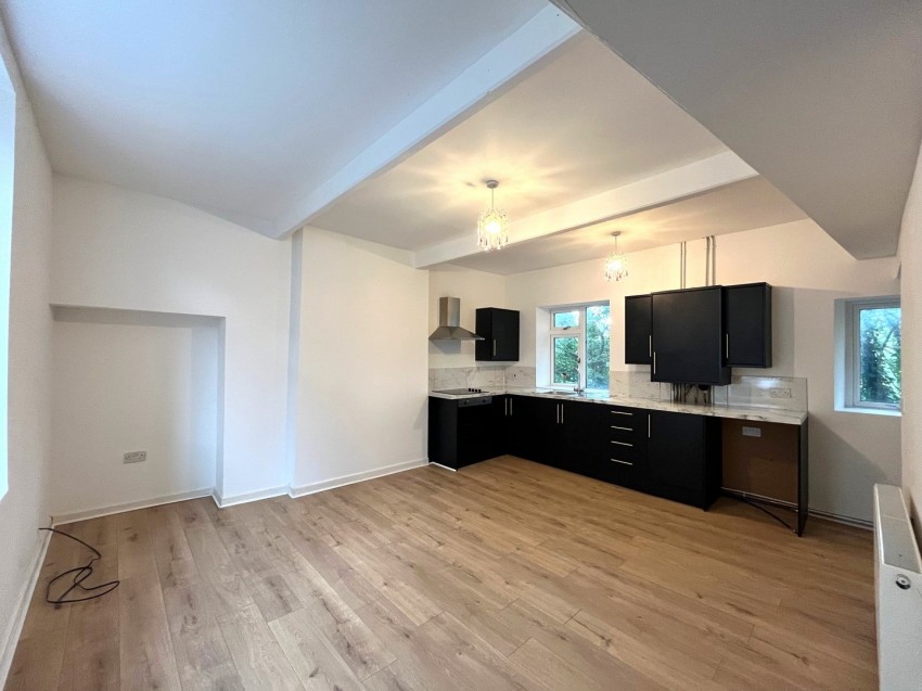 Images for Halifax Road, Keighley, West Yorkshire EAID:3030449609 BID:4216801