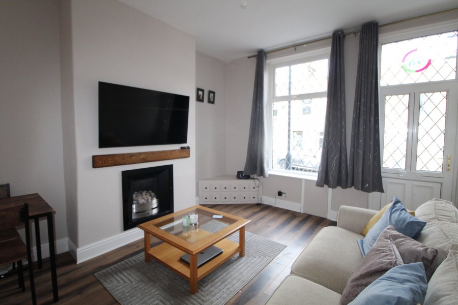 Images for Cowling, Keighley, North Yorkshire EAID:3030449609 BID:4216801