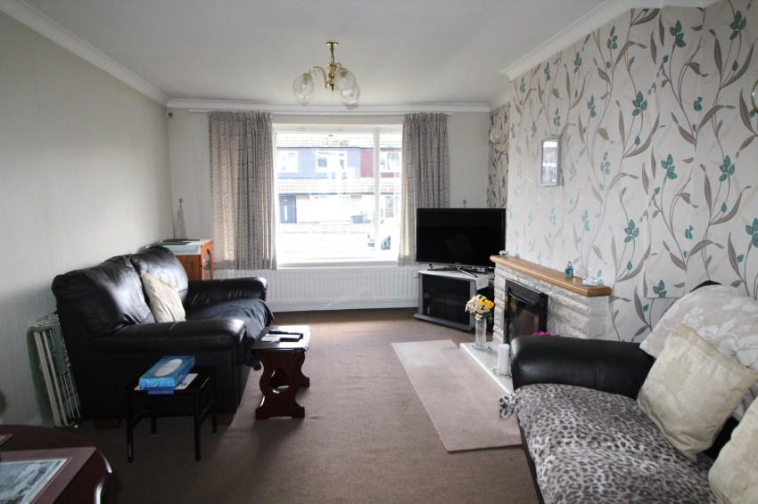 Images for Oakworth, Keighley, West Yorkshire EAID:3030449609 BID:4216801