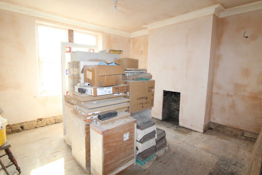 Images for Oakworth, Keighley, West Yorkshire EAID:3030449609 BID:4216801