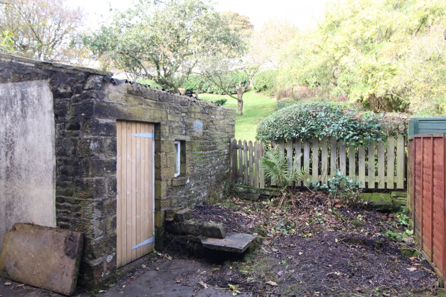 Images for Oakworth, Keighley, West Yorkshire EAID:3030449609 BID:4216801