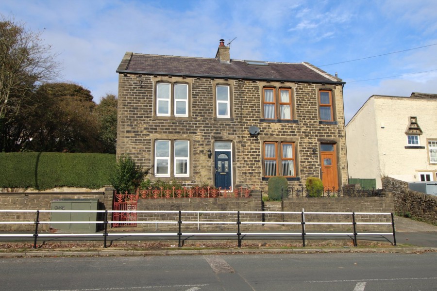Images for Oakworth, Keighley, West Yorkshire EAID:3030449609 BID:4216801
