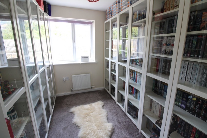 Images for Staincliffe Drive, Keighley, West Yorkshire EAID:3030449609 BID:4216801