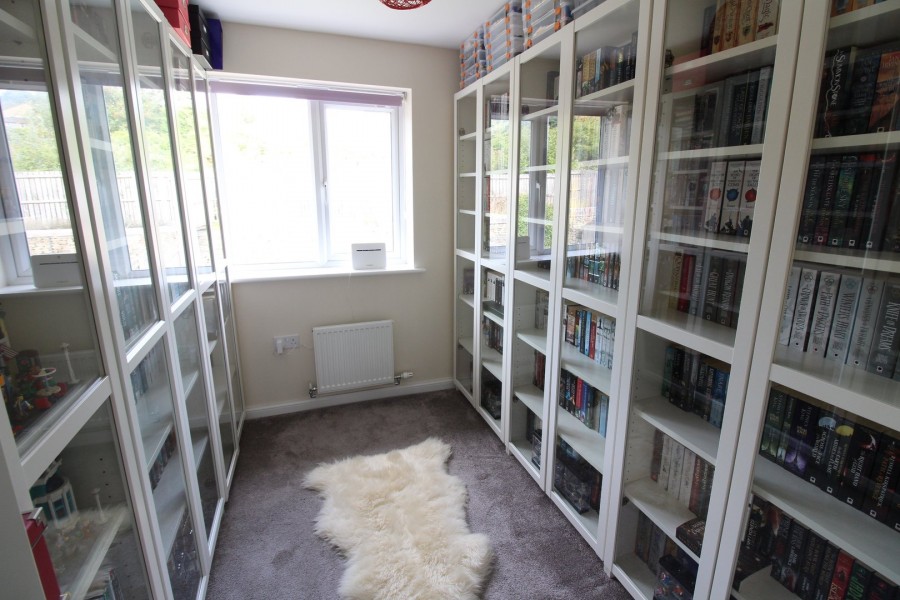 Images for Staincliffe Drive, Keighley, West Yorkshire EAID:3030449609 BID:4216801