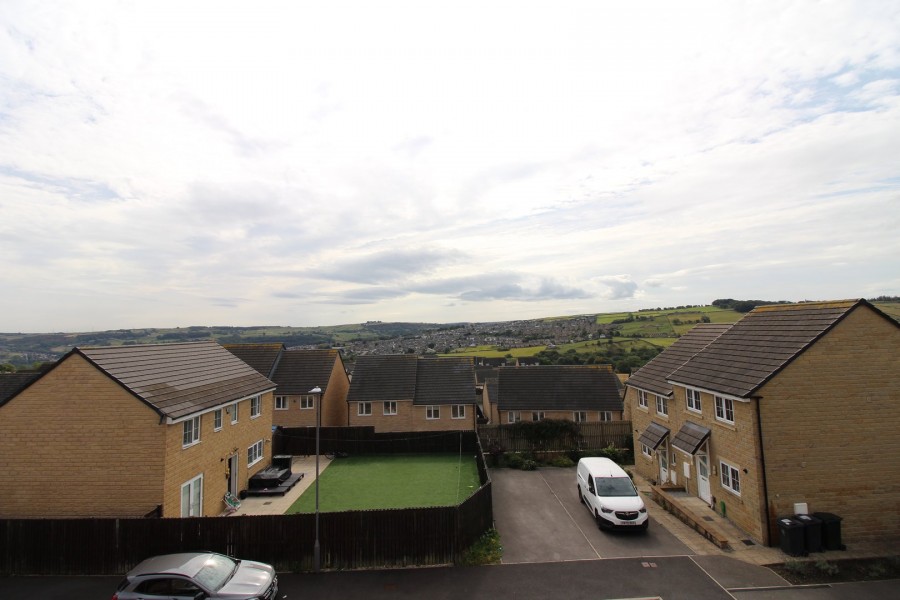 Images for Staincliffe Drive, Keighley, West Yorkshire EAID:3030449609 BID:4216801