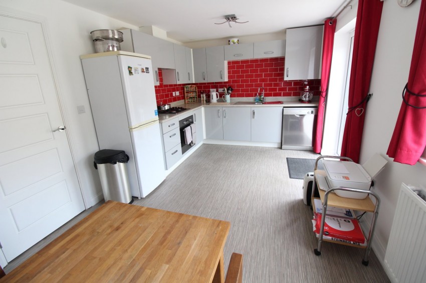 Images for Staincliffe Drive, Keighley, West Yorkshire EAID:3030449609 BID:4216801